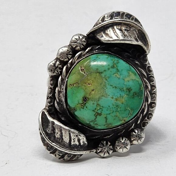 Vintage Sterling Silver Genuine Turquoise Native American Ring - Picture 1 of 5